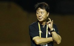 30 năm hành nghề, HLV Hàn Quốc vẫn sốc khi làm việc ở V-League