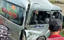 Nguyên nhân vụ ô tô 16 chỗ bị tàu hỏa vò nát ở Bình Thuận, 3 người chết