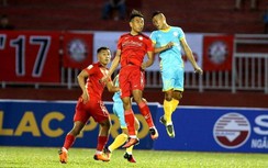 Thua sốc đội bét bảng, TP.HCM “dâng” ngôi đầu V-League cho Hà Nội
