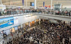Nhiều chuyến bay bị hoãn, huỷ vì biểu tình tại Hồng Kông