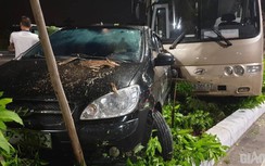 Xe khách du lịch chở hơn 30 người Trung Quốc gặp tai nạn ở Quảng Ninh