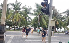 Đà Nẵng vận hành thí điểm đèn tín hiệu giao thông cho người đi bộ