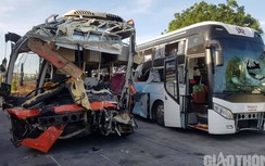Tai nạn xe khách ở Khánh Hòa: Nạn nhân khóc kể phút bò khắp xe tìm cha
