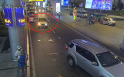 Vì sao thanh tra giao thông chặn ô tô ở đường dẫn vào sân bay Đà Nẵng?