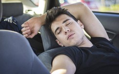 Cách ngủ trong xe ô tô an toàn, tránh bị chết não do thiếu ô xy