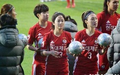 HLV dính bê bối tình dục là thầy của nữ cầu thủ xinh đẹp nhất Hàn Quốc