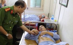 Phó công an xã ở Bắc Ninh bị kẻ ngáo đá vừa ra tù đâm bị thương