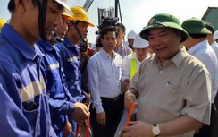 Thủ tướng thị sát, chốt ngày thông xe cao tốc Trung Lương - Mỹ Thuận