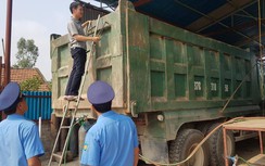 Nghệ An: Sợ bị phạt quá tải, doanh nghiệp tự đưa xe đi cắt thùng