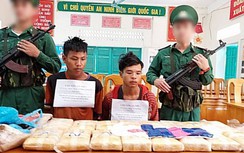 Bắt giữ 2 đối tượng người Lào vận chuyển 100.000 viên ma túy tổng hợp