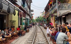 Hà Nội: 68 quán cà phê đường tàu bị phạt hơn 150 triệu đồng