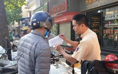 Hà Nội: Hơn 800 người đi xe máy vượt đèn đỏ trên phố cổ bị xử phạt