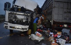 Xe tải đâm nhau lúc rạng sáng, 2 tài xế cùng phụ xe bị thương nặng