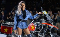 Hoa hậu H'Hen Niê cưỡi siêu mô tô BMW trên sàn diễn
