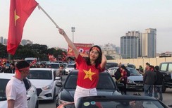 Sân Mỹ Đình nóng rực trước giờ G, rừng cờ đỏ sẵn sàng cổ vũ tuyển Việt Nam