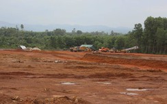 Áp lực GPMB, khu tái định cư cao tốc Cam Lộ - La Sơn vẫn ngổn ngang