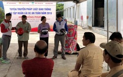 Hàng trăm công nhân được tập huấn lái xe an toàn