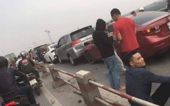 7 ô tô tông liên hoàn trên cầu Thanh Trì, Hà Nội