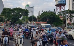 Ô tô đăng ký mới tăng "chóng mặt", Đà Nẵng ùn tắc nặng do thiếu bãi đỗ xe