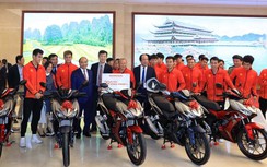 Các nhà vô địch bóng đá SEA Games được tặng 58 xe máy Honda