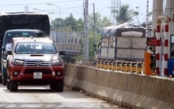 Cận cảnh các xe ô tô "quần thảo" hơn 60 lần quanh BOT Ninh Xuân