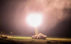 Video: Tên lửa của Iran ồ ạt phóng vào căn cứ Mỹ ở Iraq