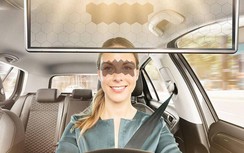 Trình làng công nghệ chống chói mắt tự động cho người lái ô tô