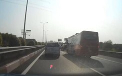 Video: Xe khách chạy ẩu, gây tai nạn "dồn toa" trên cao tốc ngày cận Tết