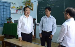 Bộ trưởng Phùng Xuân Nhạ: Sẽ lùi thời điểm kết thúc năm học