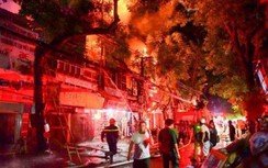 Cháy nhà trọ 5 tầng lúc rạng sáng, một nữ sinh viên tử vong