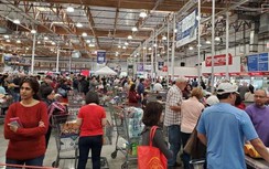 Video: Người Mỹ bất an vì dịchCovid-19, kéo nhau đến siêu thị mua sạch hàng
