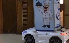 Chiếc xe đồ chơi BMW Z4 thành robot tiếp tế bệnh nhân Covid-19