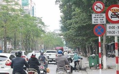 Hà Nội sắp dỡ bỏ biển cấm taxi, xe hợp đồng dưới 9 chỗ trên 10 tuyến phố