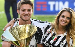 Bạn gái nóng bỏng của sao Juventus nhiễm Covid-19 khi đang mang thai