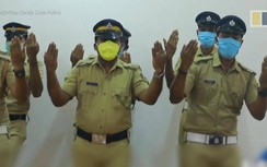 Video: Phát sốt với điệu nhảy "Ghen cô vy" phiên bản cảnh sát Ấn Độ