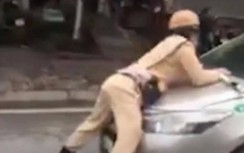 Tài xế taxi hất tung Trung uý CSGT lên nắp capô có đối mặt tội giết người?