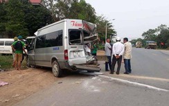 Tai nạn liên hoàn giữa 3 ô tô trên quốc lộ 9 tại Quảng Trị