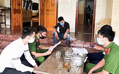 Tự ý ra khỏi nhà lúc đang cách ly, thanh niên Hà Tĩnh bị phạt 200.000 đồng