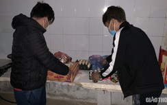 Những bữa ăn ấm tình tại chốt kiểm soát dịch Covid-19 ở Sơn La