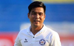 Cựu tuyển thủ Việt Nam "bức xúc" vì bị làm "chuột bạch" mùa Covid-19