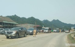 Thực hư thông tin nhiều xe ở tỉnh khác đến Sơn La phải quay đầu