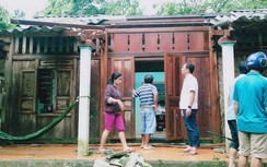Lốc xoáy bất ngờ “thổi bay” nhiều nhà dân 2 huyện miền núi A Lưới, Đakrông