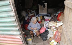 Cuộc sống ở xóm trọ nghèo chân cầu Long Biên giữa dịch Covid-19