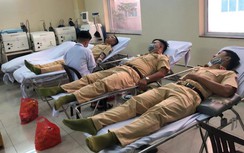 CSGT Nam Sài Gòn hiến máu cứu bệnh nhân nguy kịch