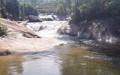 Lào Cai: Đã tìm thấy thi thể 2 chị em nữ sinh THPT đuối nước khi tắm thác