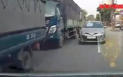 Video: Lao vào làn đường ngược chiều, tài xế ô tô 5 chỗ nhận cái kết đắng