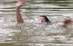 Cô gái Bru-Vân Kiều tử vong sau khi lao mình cứu em nhỏ khỏi đuối nước