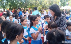 33.000 học sinh miền núi Quảng Nam được Phó Chủ tịch nước tặng sữa