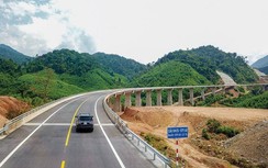 Bộ Chính trị đồng ý đầu tư công một số dự án cao tốc Bắc- Nam