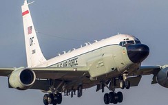 Nga công bố video ngăn chặn máy bay thám báo của Mỹ trên Biển Đen